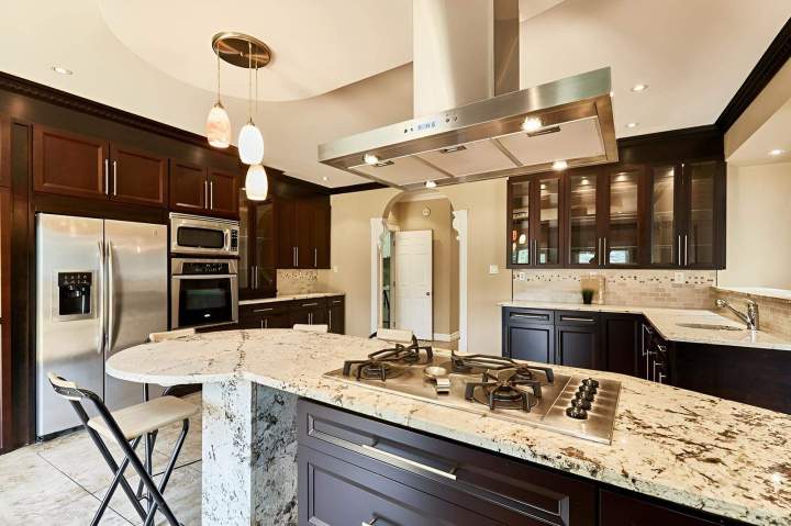 Kitchen renovation Oshawa